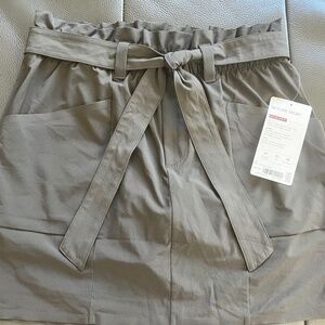 Athleta Skyline Skort (Green/Gray)